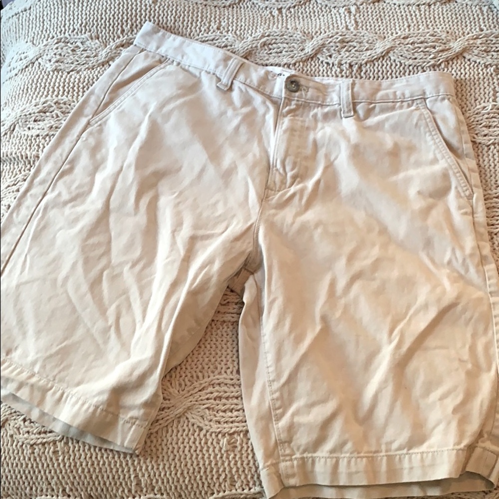•Khaki Beige Shorts That Are Knee Length
